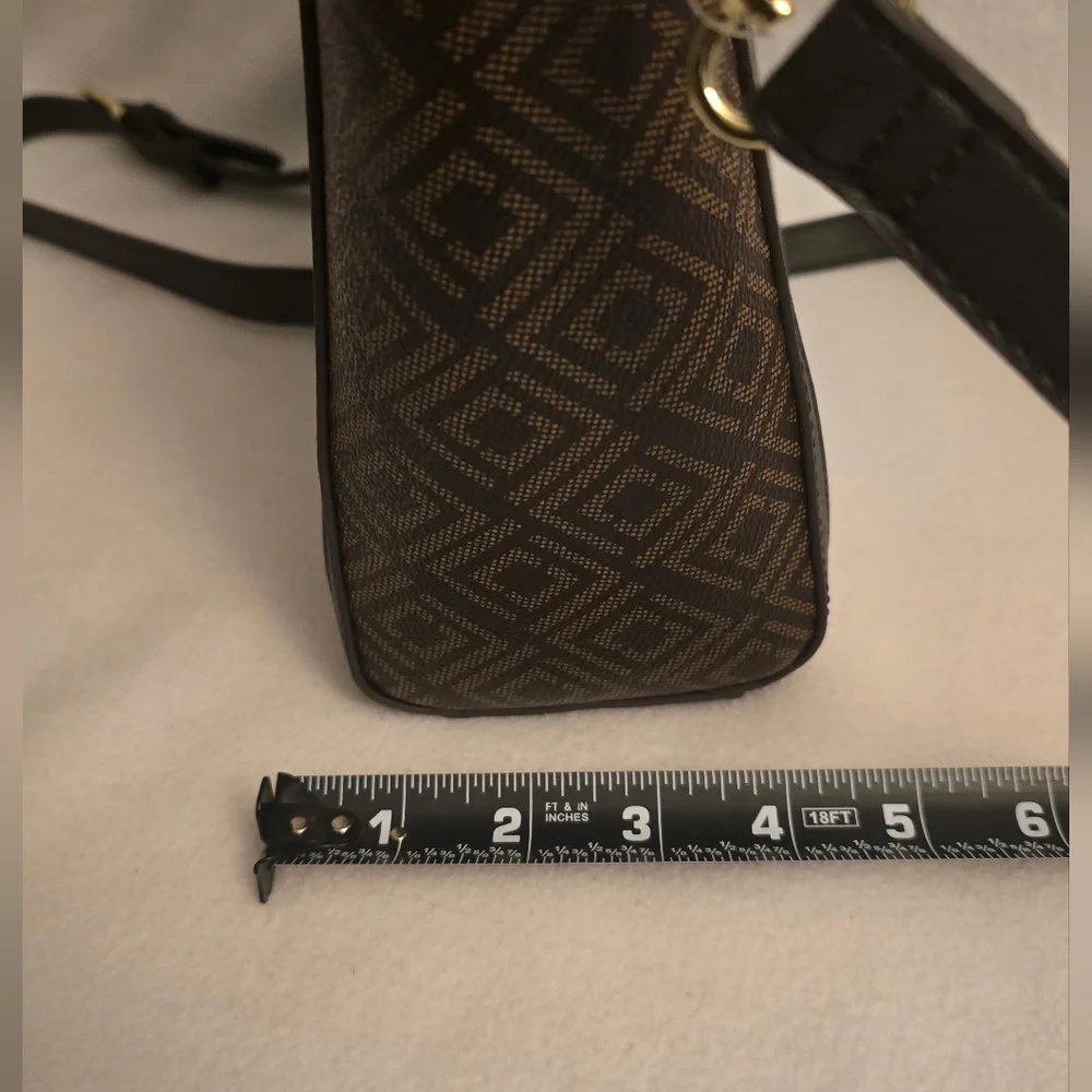 Liz Claiborne Brown Tuxedo Mini Tote Bag